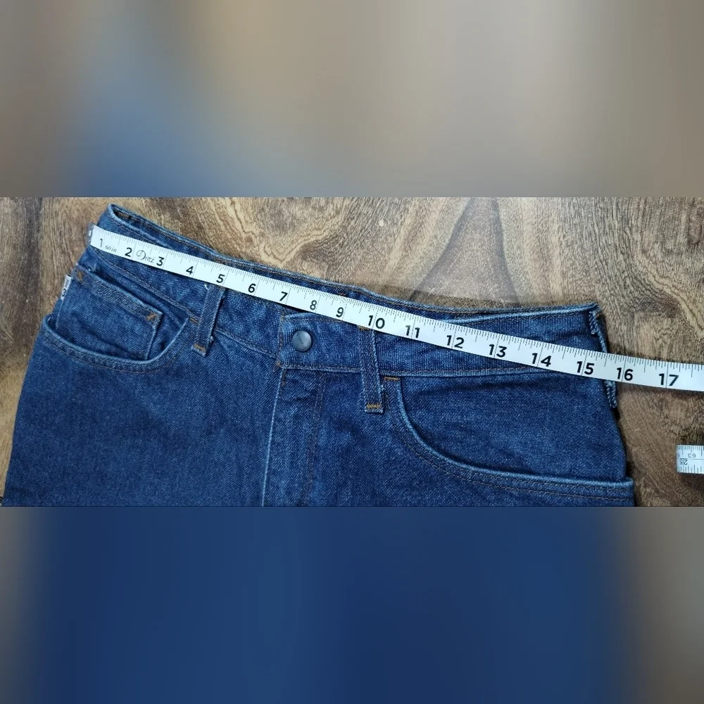Carhartt Women's Relaxed Blue Jeans Size (10X28)